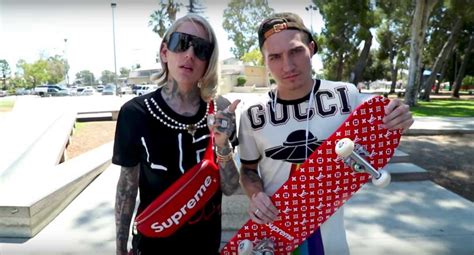 jeffree star louis vuitton skateboard|Jeffree Star broke his Louis Vuitton x Supreme .